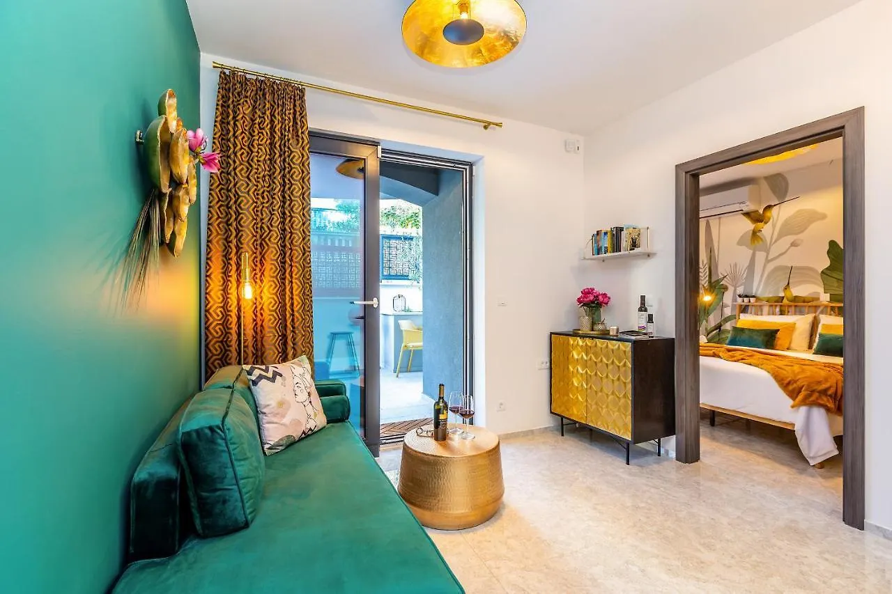 Colibri-Design&Beach Appartement Mit 40M2 Terrasse Und 2 Sups Pjescana Uvala 0*,  Croatia